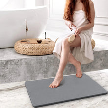 Load image into Gallery viewer, Bathroom Rug 💦 Fast Dry